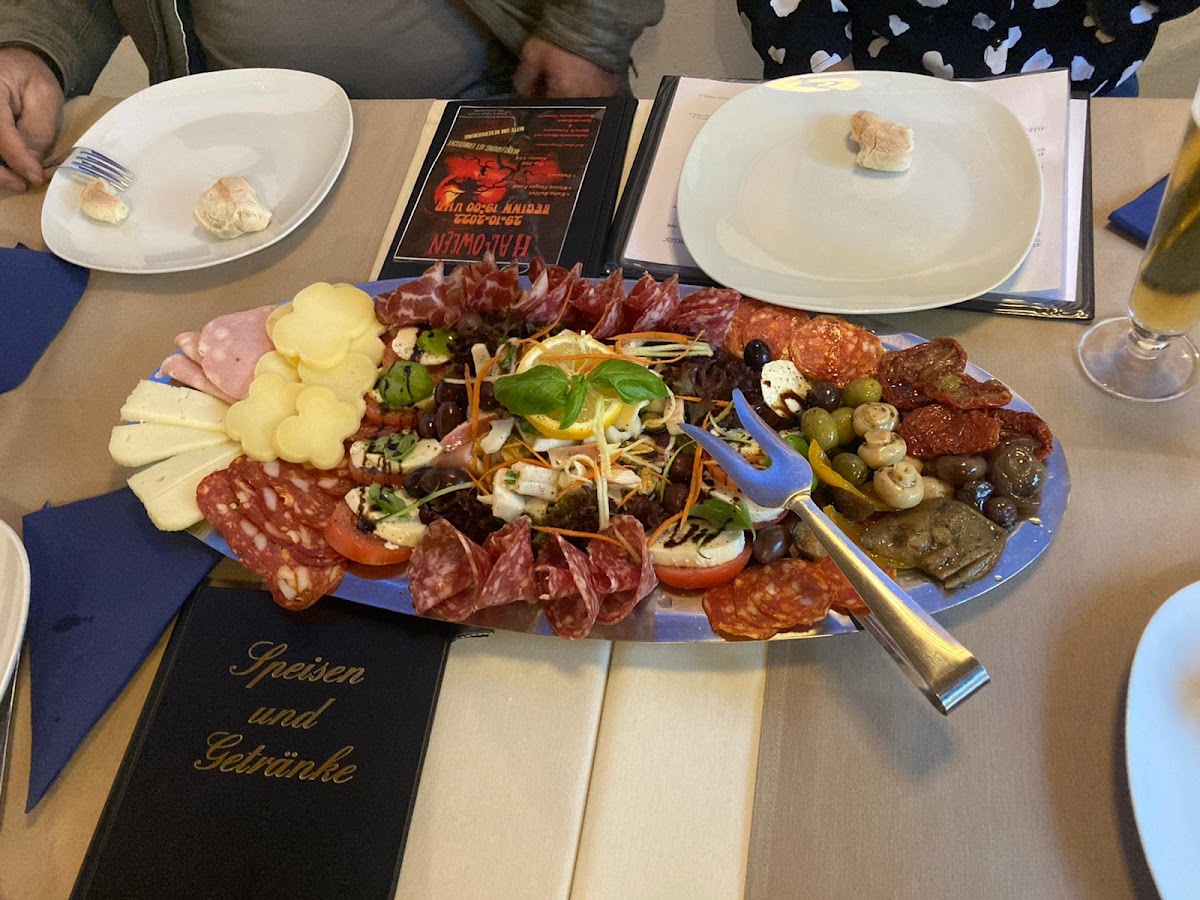 Schutzenhaus Urbach Ristorante Pizzeria Da Francesco-9